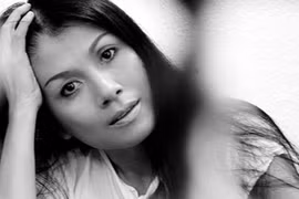 Mong thời trang Việt vượt qua “kiếp” gia công