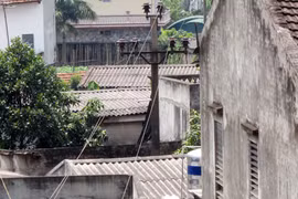 Coi chừng điện giật