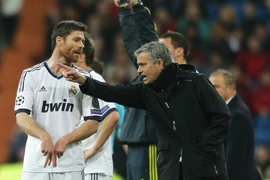 “Kền kền trắng” tung cánh