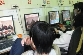 Siết chặt điều kiện kinh doanh internet công cộng