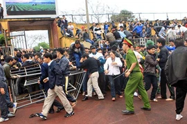 Gieo tiền lệ xấu