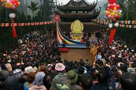 Khai hội tháng Giêng