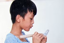 Bao giờ chân con sẽ mọc ra hả mẹ?