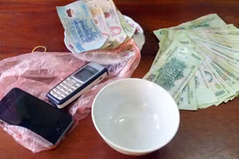 Phá sới bạc trong “lô cốt” 3 tầng