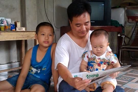 Thầy giáo khuyết tật được yêu thích nhất