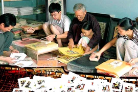 Ngày Người cao tuổi Việt Nam 1-10: Cô đơn trong xã hội hiện đại