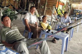 Cà phê võng miền Tây