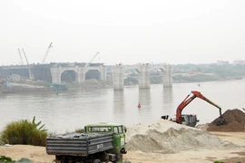 Dự án đường 5 kéo dài: “Đội” vốn gấp đôi 