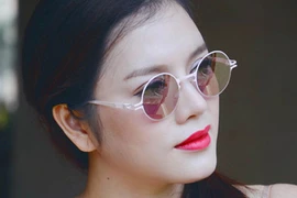 Diễn viên Lý Nhã Kỳ: Sắc đẹp chẳng là gì nếu trí tuệ rỗng tuếch