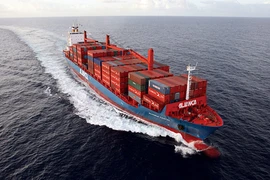 Tiếp sức người đi biển