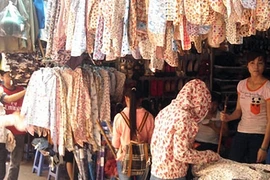 “Ăn nên làm ra” nhờ... nắng nóng