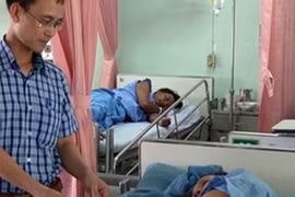 Thăm hỏi, động viên lao động Việt Nam bị tai nạn ở Thái Lan