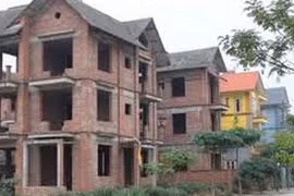 Nguy cơ ngân hàng thành tổng kho hàng ế