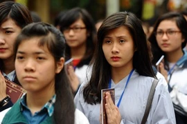 Khi sĩ tử… lên chùa