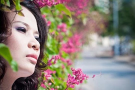 Ca sĩ Thành Lê: Đang chờ tình yêu đến