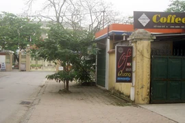 Giật kéo của y tá, trốn viện cướp tài sản