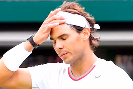 Ác mộng mặt sân... "ma ám"