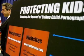 Tuyên chiến với nạn khiêu dâm trẻ em