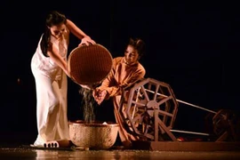 “Sương sớm” lưu diễn tại Mỹ