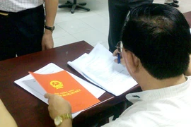 “Ế” hàng trăm nghìn “sổ đỏ”