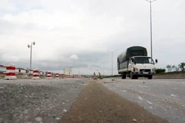 Bỏ ngỏ chất lượng nhựa đường nhập khẩu