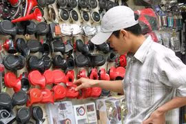 “Ủng” đầu vì còi hơi công suất khủng