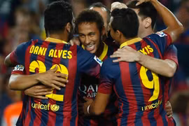 Neymar - Messi “song tấu”