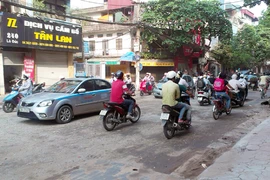 Cần đẩy nhanh tiến độ thi công tuyến cống Lò Đúc