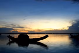 Kỳ thú phá Tam Giang