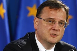 Trợ lý nhận hối lộ, Thủ tướng CH Czech phải từ chức