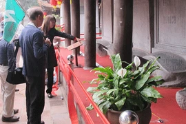 Văn Miếu - Quốc Tử Giám đón Bằng công nhận Di sản tư liệu thế giới