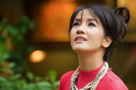 Ca sĩ Hồng Nhung kể chuyện chăm con