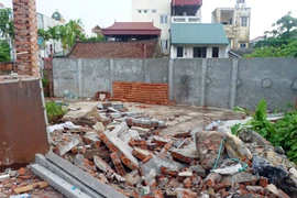 Uẩn khúc từ một mảnh đất