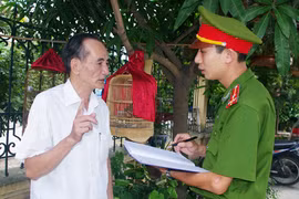 Hạnh phúc vì được dân yêu