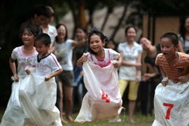 Vui ngày Quốc tế Thiếu nhi tại Bảo tàng Dân tộc học