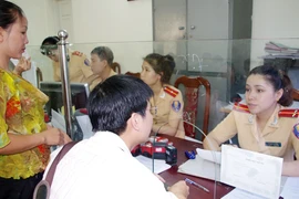 CAQ Hoàng Mai: Tăng thêm giờ phục vụ nhân dân