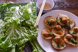 Hấp dẫn bánh khọt Đà Lạt