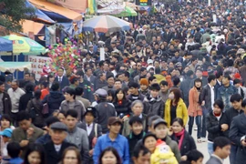 Hội quá đà, tan nhà cửa