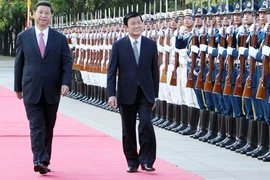 Việt Nam và Trung Quốc ký kết 10 văn kiện hợp tác