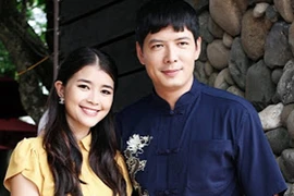 Bấm máy “Đồng tiền đen”