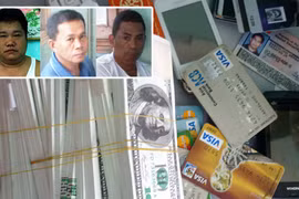 Nhập cảnh vào Việt Nam giăng bẫy cờ bạc bịp