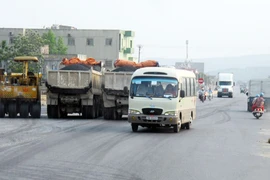 Sau mở rộng quốc lộ 1: Tăng gánh nặng phí 