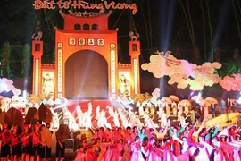 Nhiều hoạt động tại Lễ giỗ tổ Hùng Vương 2013