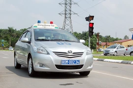 Sát hạch lái xe: Mọi tổ chức, cá nhân đều là “giám khảo”
