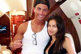 Real Madrid giữ chân Ronaldo bằng lương siêu “khủng”