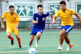 Đội bóng Hội Nhà báo TP Hà Nội tiếp mạch chiến thắng