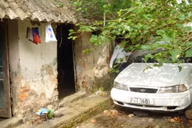 Người đàn ông chơi sang bị vợ ly hôn đòi trả phí... hao mòn