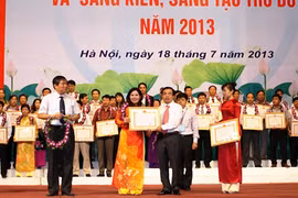 Tuyên dương 200 gương sản xuất kinh doanh và sáng tạo Thủ đô