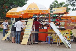 Ế ẩm mũ bảo hiểm trợ giá