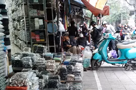 Lập lờ hàng “Made in Vietnam”